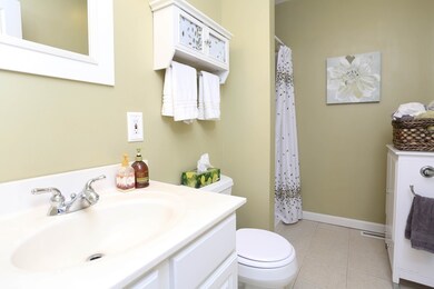 18 Palmer Rd unit 8, Monson, MA 01057 - photo 5