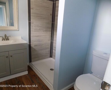 714 Orchard St, Scranton, PA 18505 - photo 3