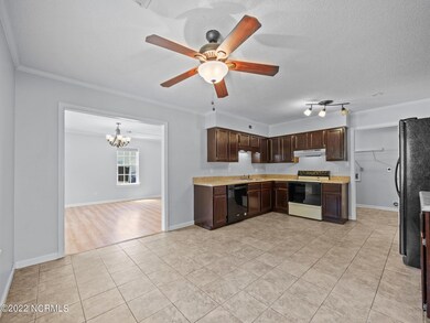 2712 Northwoods Dr, Jacksonville, NC 28540 - photo 6