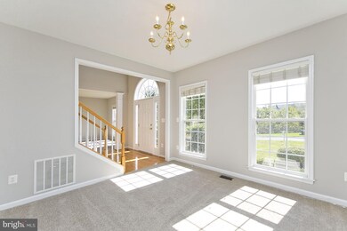 33 Jeffrey Ln, Knoxville, MD 21758 - photo 5