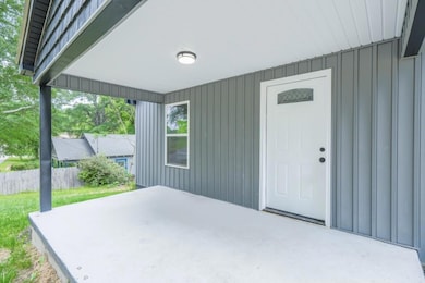11 Cloverhurst Dr
