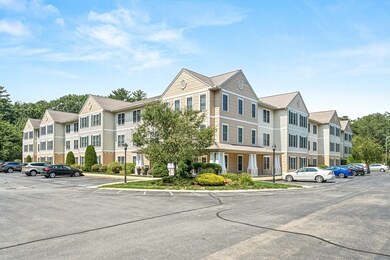 Windgate at Salisbury unit B309, Salisbury, MA 01952 - photo 2