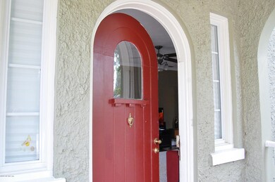 5225 Colonial Ave, Jacksonville, FL 32210 - photo 3