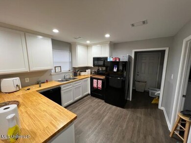 196 Easley Rd, Lucedale, MS 39452 - photo 3