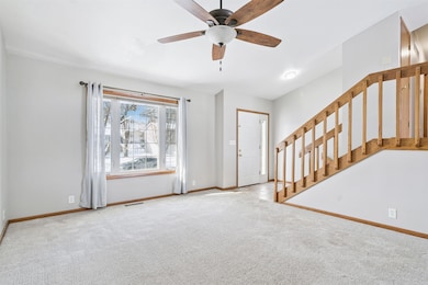 5302 Marius Dr, Cedar Falls, IA 50613 - photo 4