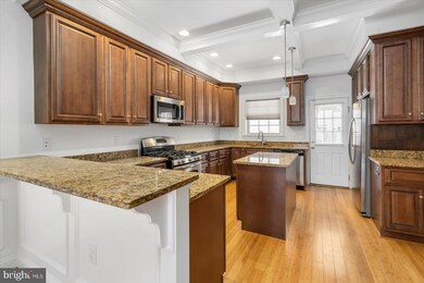 209 S Ellwood Ave, Baltimore, MD 21224 - photo 6