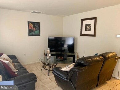 10 Patrick Henry Ct, Newark, DE 19711 - photo 3