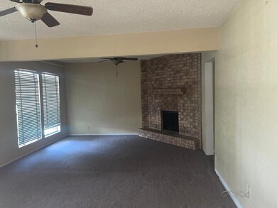 7705 Gleason Rd, Houston, TX 77016 - photo 5