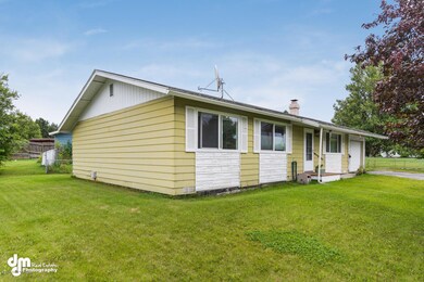 2300 Kently Ct Anchorage AK-large-002-4-