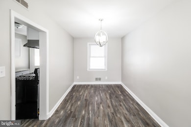 1266 Brewster St, Halethorpe, MD 21227 - photo 4