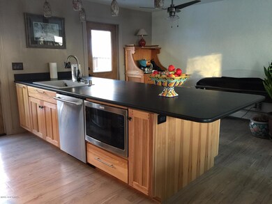 2920 Jones Ave, Anchorage, AK 99517 - photo 7