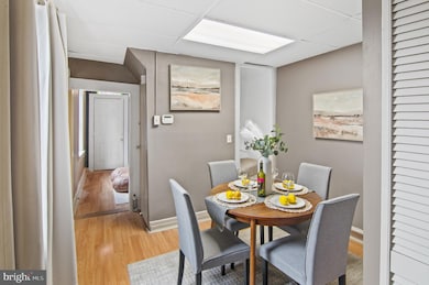 2302 Duker Ct, Baltimore, MD 21224 - photo 6