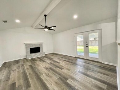 6304 Sudbury Way, North Richland Hills, TX 76182 - photo 2