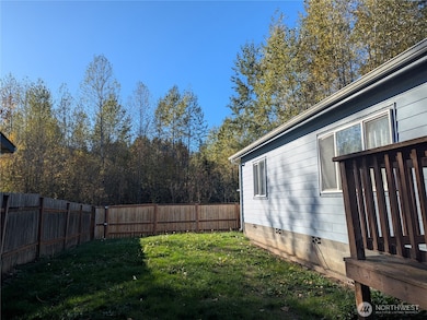 1905 Honeysuckle Ln, Centralia, WA 98531 - photo 3