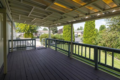 6-web-or-mls-1955 NE 6th St-Redmond-6