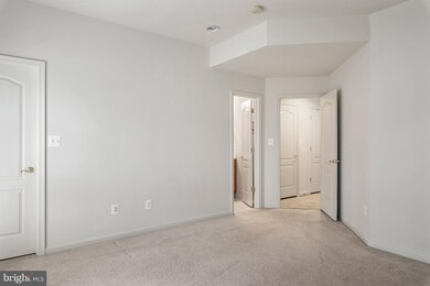 21931 Bayard Terrace, Broadlands, VA 20148 - photo 5