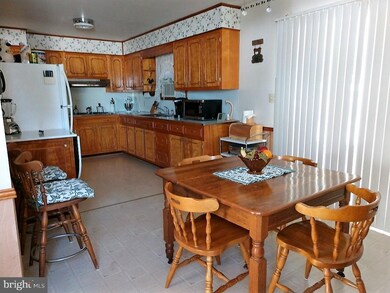 1307 State Line Rd, Waynesboro, PA 17268 - photo 3