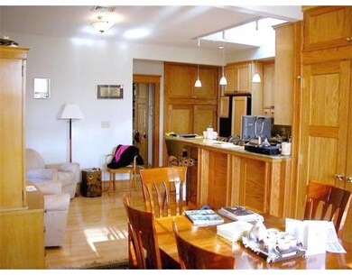 145 Longwood Ave unit 3, Brookline, MA 02446 - photo 4