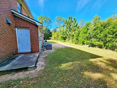1203 Julia Ave, Albany, GA 31707 - photo 6