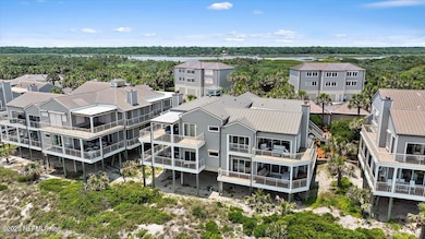 02-Aerial Back