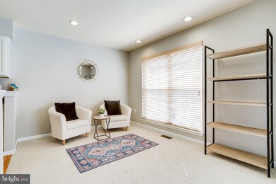 46861 Graham Cove Square, Sterling, VA 20165 - photo 6