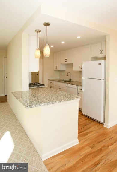 The Devon Condo unit 1411, Wilmington, DE 19806 - photo 7