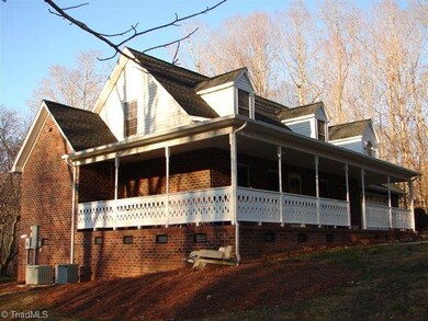 4704 Old Lexington Rd, Asheboro, NC 27205 - photo 2