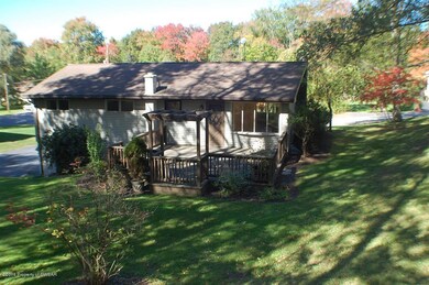 14 Regina Dr, Mountain Top, PA 18707 - photo 2