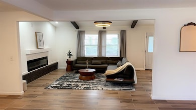 10813 Quail Cir, Oklahoma City, OK 73120 - photo 5