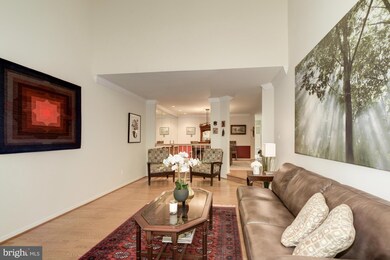 10950 Bloomingdale Dr, Rockville, MD 20852 - photo 5