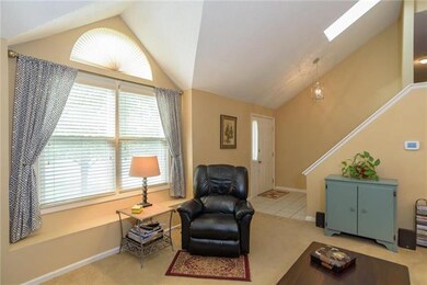 Big windows and vaulted ceilings for a light brigh