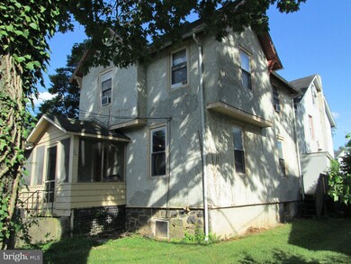 400 W Wayne Ave, Wayne, PA 19087 - photo 3