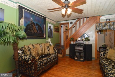 1246 N 11th St, Reading, PA 19604 - photo 4