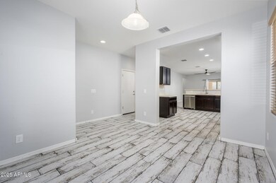 8221 W Atlantis Way, Phoenix, AZ 85043 - photo 4