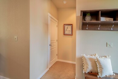 1305 Highland View Loop-05
