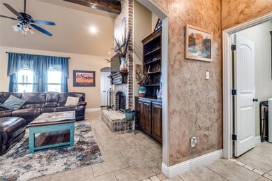 216 Timber Valley Ln, Weatherford, TX 76085 - photo 2