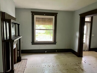 634 E Mithoff St, Columbus, OH 43206 - photo 3