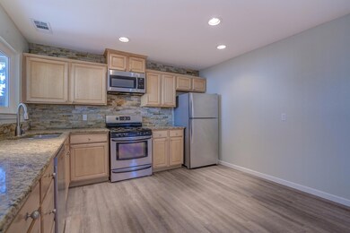2737CamulousWay-6