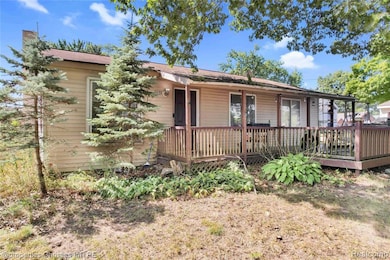 9439 Garforth St, White Lake, MI 48386 - photo 2