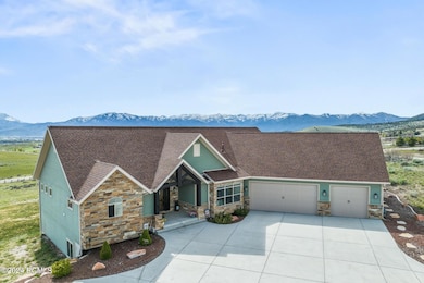 2_Aerial_1800x1200_4123911