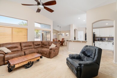 05_Living-Room-02