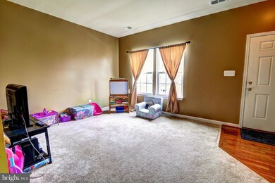 25051 White Sands Dr, Chantilly, VA 20152 - photo 2