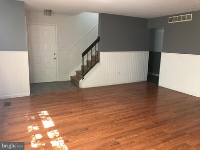 6918 Turnberry Ct, Frederick, MD 21703 - photo 4