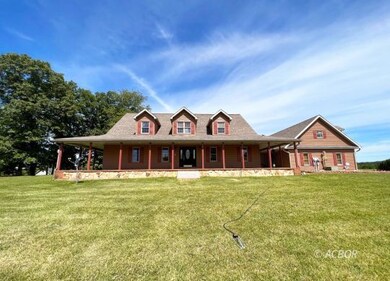 Exterior, Front