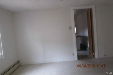 450 Stoneridge Rd, Emmaus, PA 18049 - photo 5