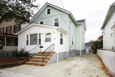 72 Division St, Keyport, NJ 07735 - photo 2