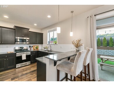 361 Barbaras Way, Newberg, OR 97132 - photo 4