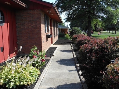 2118 Meadow Ln, Arcanum, OH 45304 - photo 4