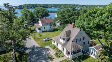 46 Ryefield St, Peaks Island, ME 04108 - photo 2