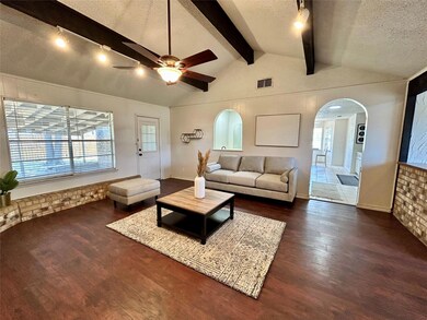 8400 Randy Dr, North Richland Hills, TX 76182 - photo 7